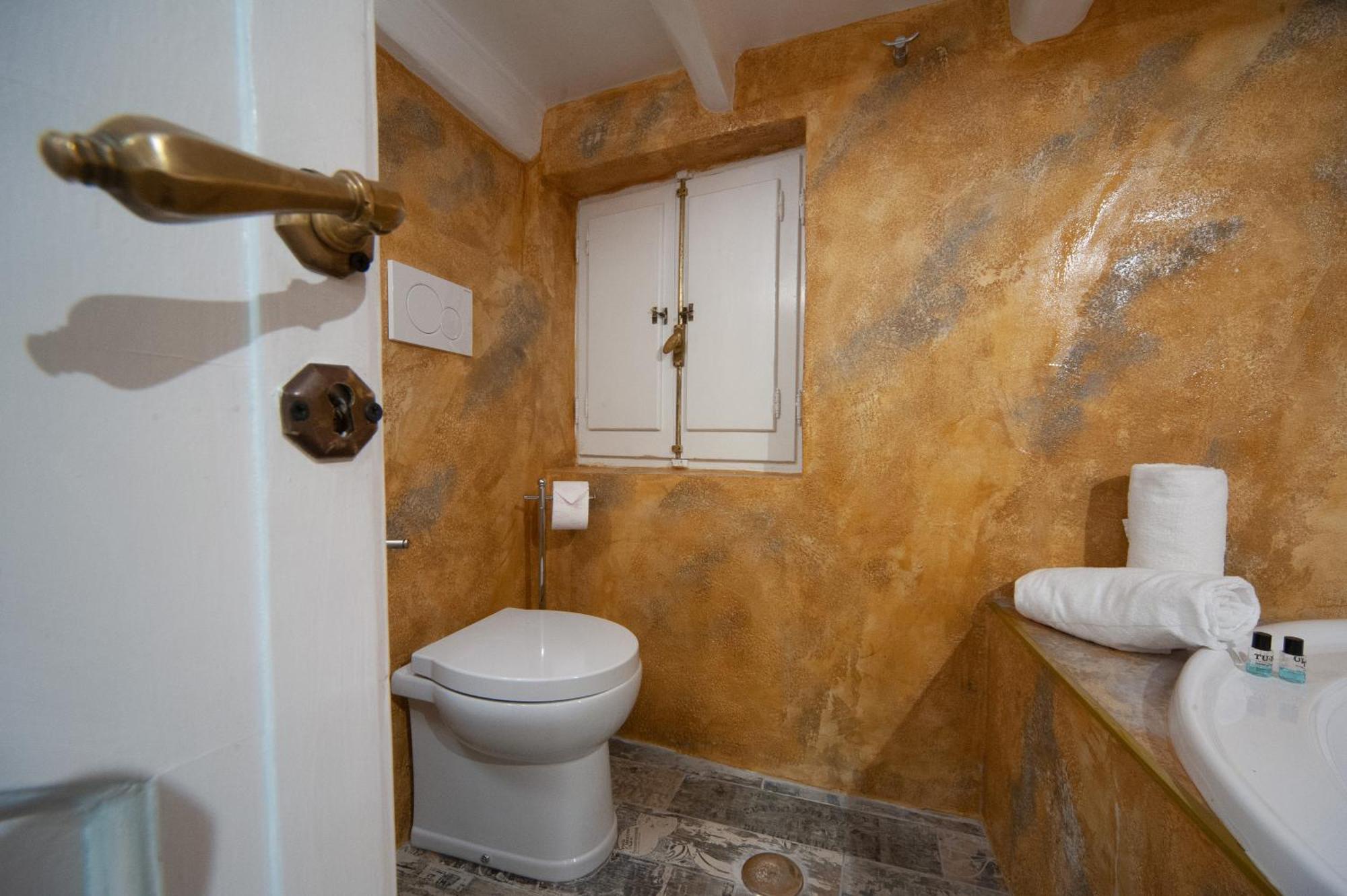 Navona Jacuzzi Apartment *