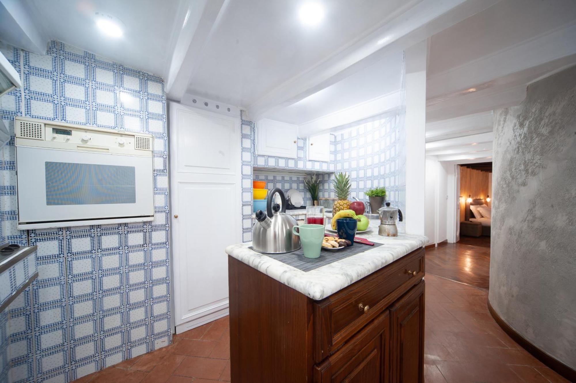 Navona Jacuzzi Apartment *